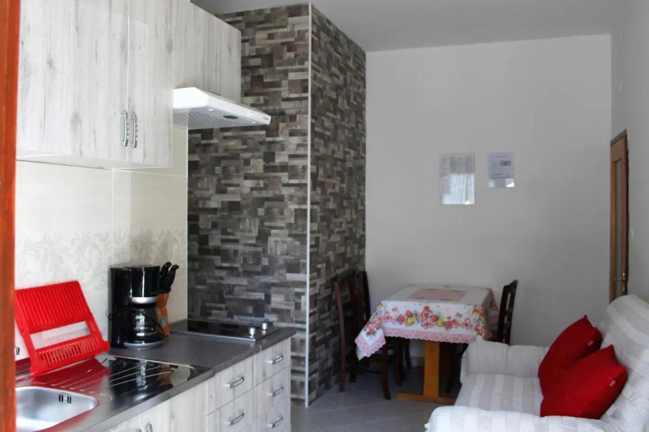 Laura'S Apartment Пореч Экстерьер фото